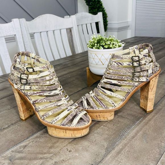 🚨‼️Final Sale‼️Opening Ceremony Leather Heels‎ 7.5 - Picture 1 of 10
